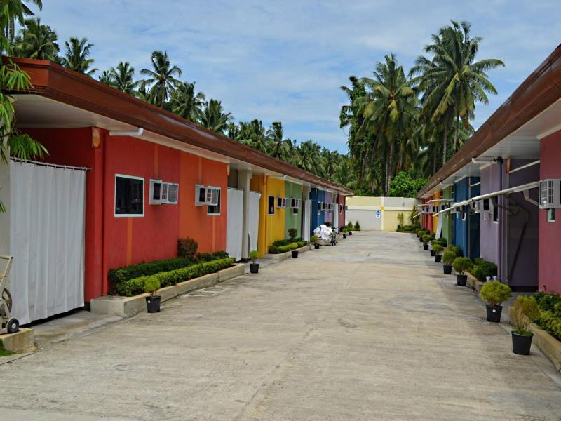 Tagum レインボー ローマンズ ガーデン インモーテル エクステリア 写真
